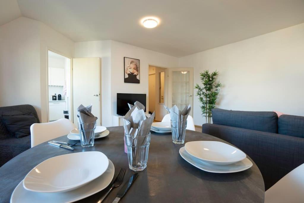 Stylish 2 Floor Penthouse • 15 Min To City Center 비엔나 외부 사진